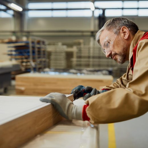 Fresatura del legno: Consigli per la sicurezza e l'efficienza nel tuo laboratorio